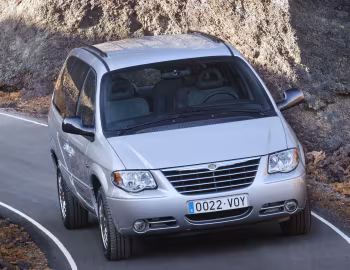 Chrysler Voyager [EU-spec] (RS) '2004–07