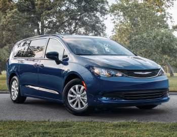 2020 Chrysler Voyager (RU) '2019–20