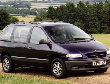 Chrysler Voyager [UK-spec] (NS) '1995–2000