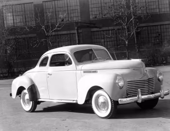 1940 Chrysler Windsor Coupe (C-25)