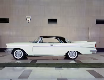 1957 Chrysler Windsor Hardtop Coupe (C75-1 146)