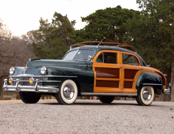 1948 Chrysler Windsor Town & Country Sedan (C38W)