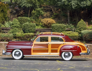 1948 Chrysler Windsor Town & Country Sedan (C38W)