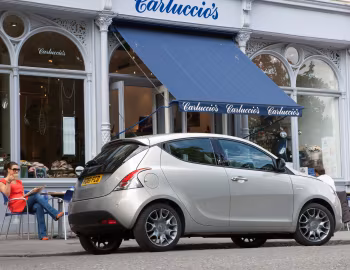 Chrysler Ypsilon '2011–15