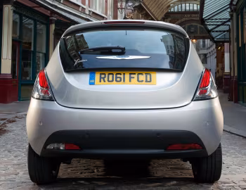 Chrysler Ypsilon '2011–15