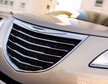 Chrysler Ypsilon [Japan] '2012–14