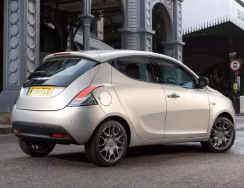 Chrysler Ypsilon '2011–15