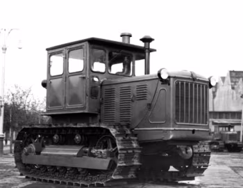 ЧТЗ С-100