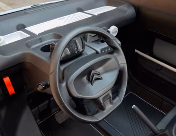 Передня панель Citroën Ami [UK-spec] '2022–25