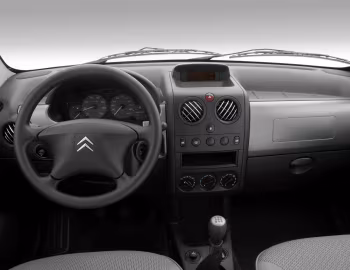 Передня панель Citroën Berlingo Multispace '2005–08