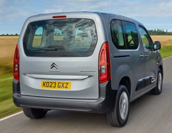 Citroën Berlingo Feel [UK-spec] '2023–24