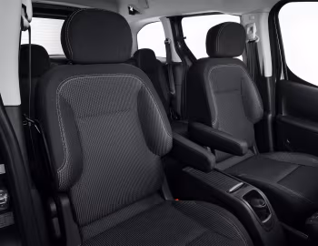Интерьер Citroën Berlingo Multispace [CIS] '2021–22