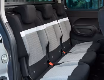 Intérieur Citroën Berlingo Feel [UK-spec] '2023–24