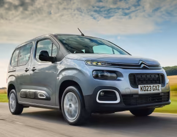 Citroën Berlingo Feel [UK-spec] '2023–24