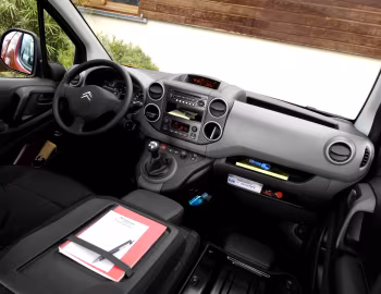Інтэр'ер Citroën Berlingo Van [Worldwide] '2008–12