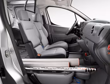 Интерьер Citroën Berlingo Van [Worldwide] '2012–15