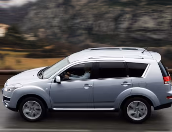 Citroën C-Crosser '2007–12