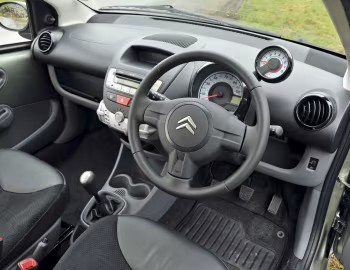 中控台 Citroën C1 VTR [UK-spec] '01.2009–03.2012