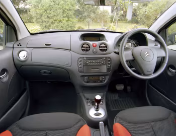 中控台 Citroën C2 VTR [Australia] '2004–08
