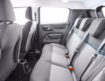 Інтэр'ер Citroën C3 "First Edition" [Latam] (CC21) '2022