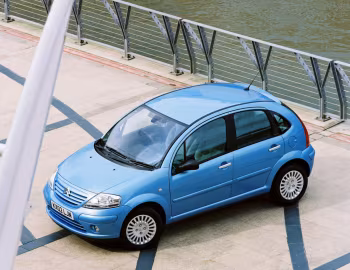 Citroën C3 Exclusive [UK-spec] '05.2002–10.2005