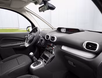 Інтэр'ер Citroën C3 Picasso [Worldwide] '2009–12