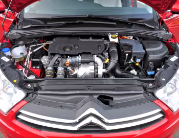 Sous la capuche Citroën C4 [Australia] '2011–15