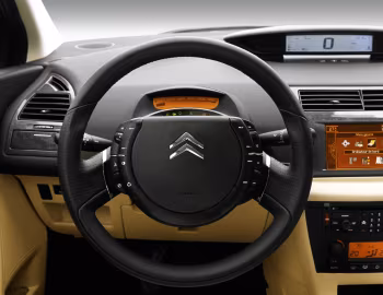 Тарпеда Citroën C4 '2004–08
