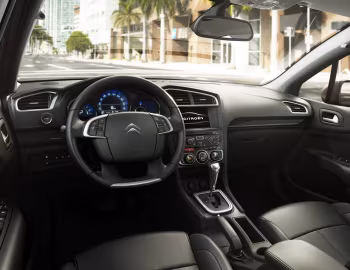 Front Panel Citroën C4 Lounge [Latam] '2013–18