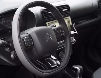 Передня панель Citroën C4 Cactus [Latam] '2018–23