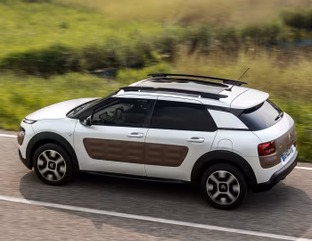 Citroën C4 Cactus [Worldwide] '2014–18