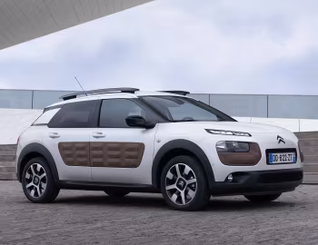 Citroën C4 Cactus [Worldwide] '2014–18