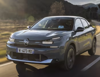 Citroën C4 Hybrid [Worldwide] '2025–pr.