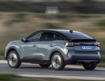 Citroën C4 Hybrid [Worldwide] '2025–pr.