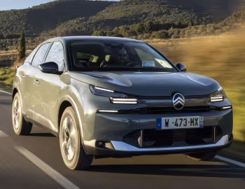 Citroën C4 Hybrid [Worldwide] '2025–pr.