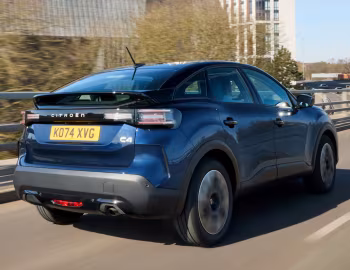 Citroën C4 Hybrid [UK-spec] '2025–pr.