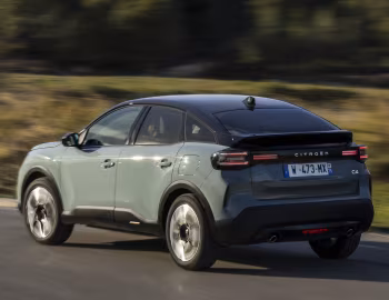 Citroën C4 Hybrid [Worldwide] '2025–pr.