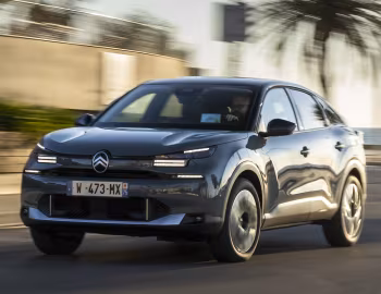 Citroën C4 Hybrid [Worldwide] '2025–pr.