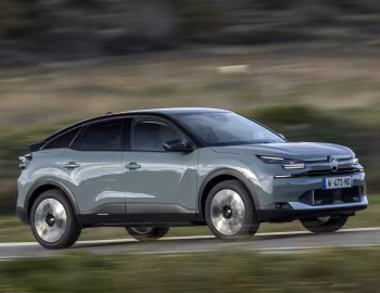 Citroën C4 Hybrid [Worldwide] '2025–pr.