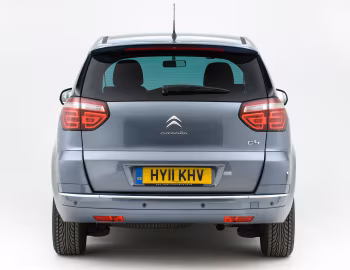 Citroën C4 Picasso [UK-spec] '2010–13