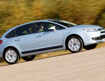Citroën C4 [UK-spec] '2004–08