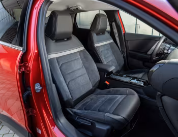 Интерьер Citroën C4 X [Worldwide] '2023–25