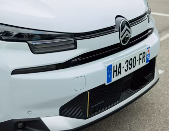 Citroën C4 X Hybrid [Worldwide] '2025–pr.