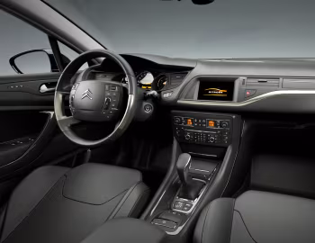 Передня панель Citroën C5 [Worldwide] '2008–10