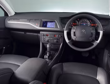 Panneau avant Citroën C5 [UK-spec] '2008–10