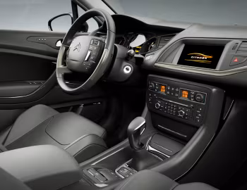 Интерьер Citroën C5 [Worldwide] '2008–10