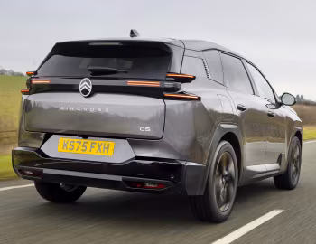 Citroën C5 Aircross Hybrid [UK-spec] '2025–pr.