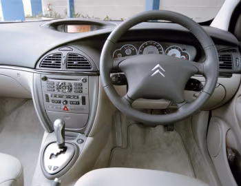 中控台 Citroën C5 HDi [Australia] '2004–08