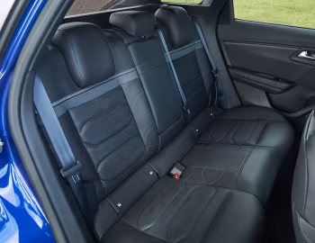Интерьер Citroën C5 X [UK-spec] (E43) '2022–25