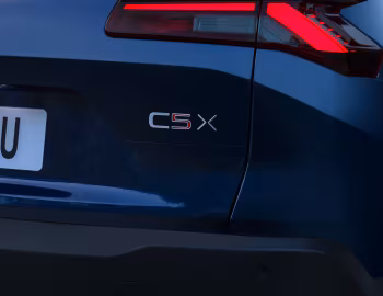 Citroën C5 X Hybrid Hypnos [Worldwide] (E43) '2023